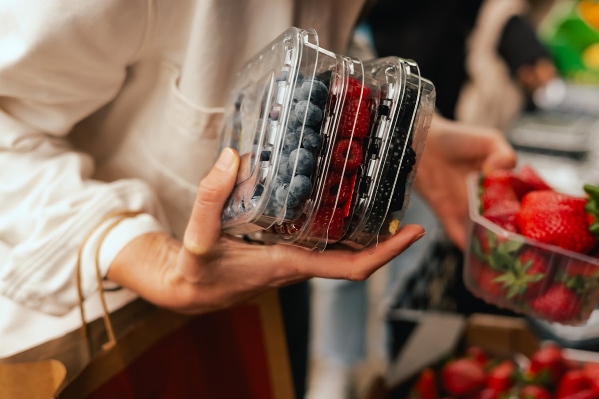 Fresh food in packaging — YaSeen Packaging serves businesses nationwide