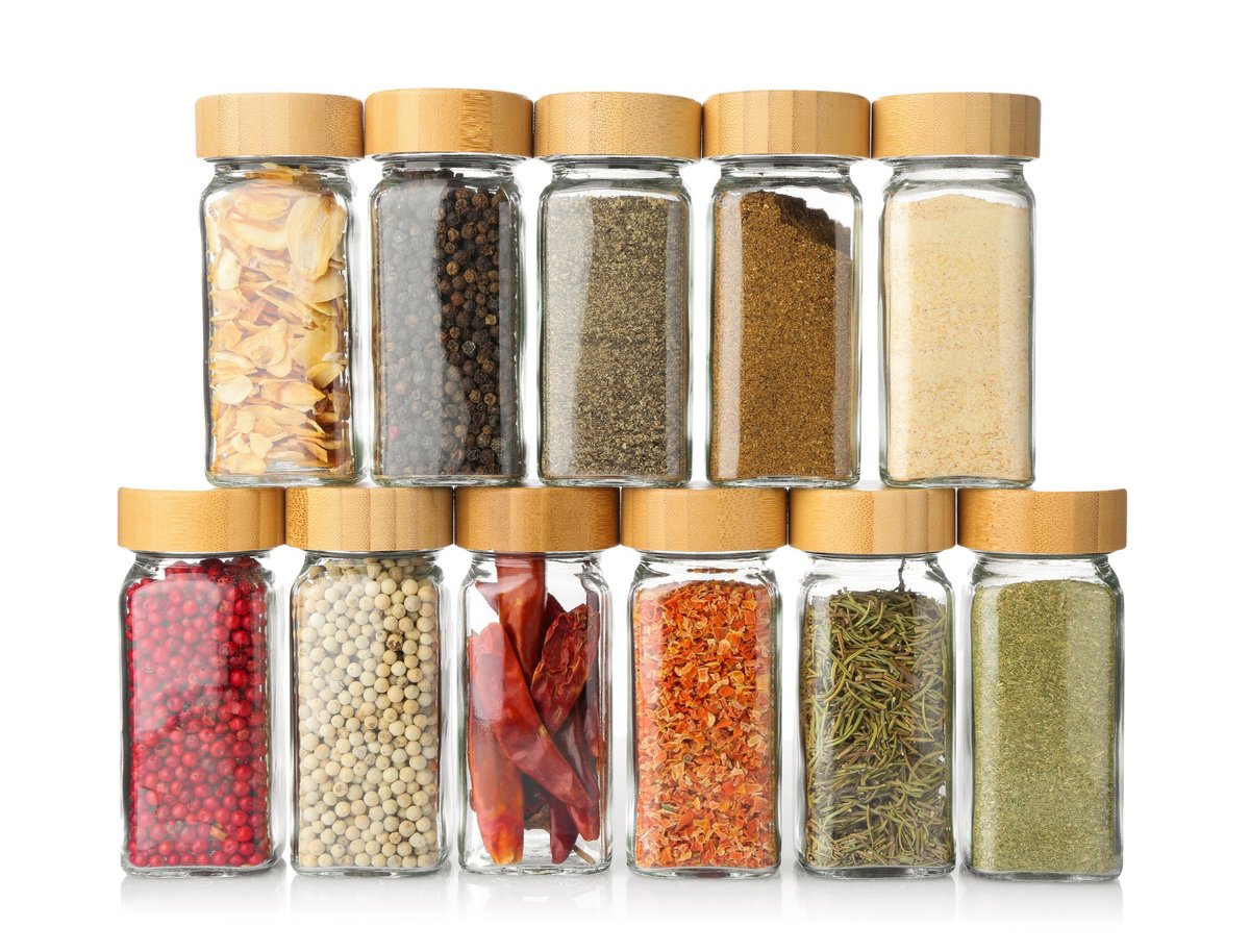 Custom printed spice pouches with ground spices